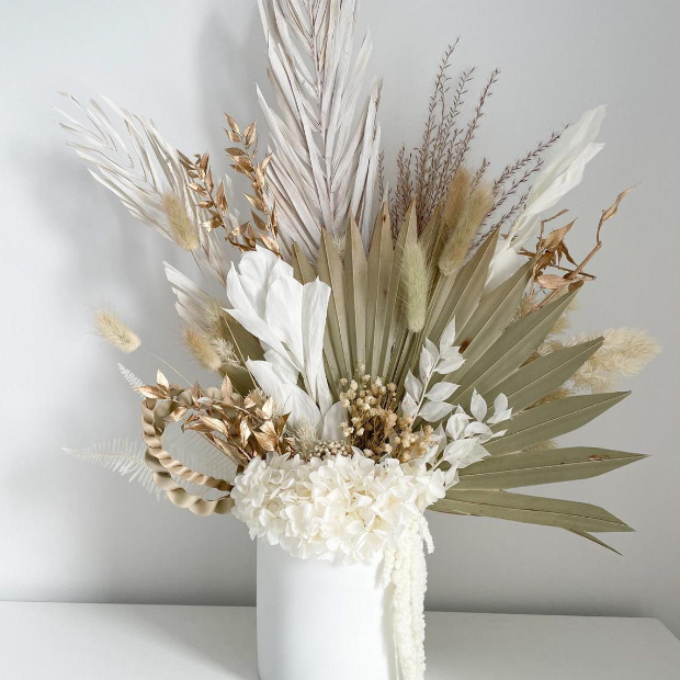 Dural, Pennant Hills, Hornsby dried flowers delivery gifts Dried and preserved flowers in